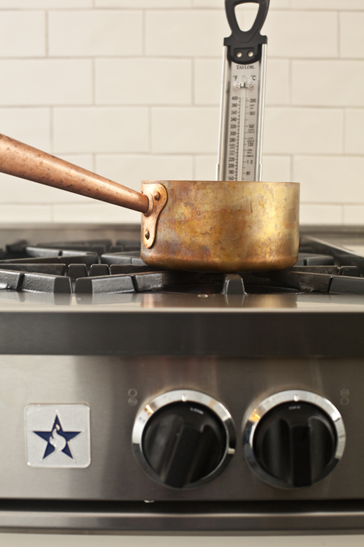 Saucepan and candy thermometer | how to make homemade marshmallows | photo by Zoë François