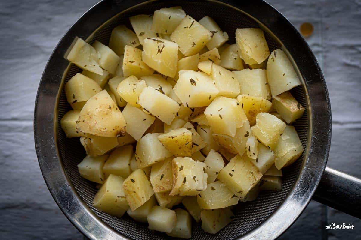 cooked potatoes and thyme