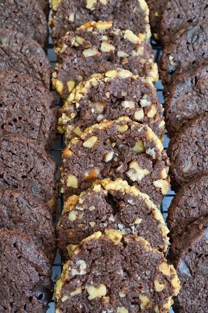 Slice 'n' Bake Xmas Cookies | Bake to the roots