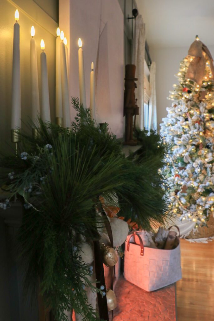 Coastal Niece Christmas Holiday Housewalk. Jennifer O'Brien City Farmhouse.