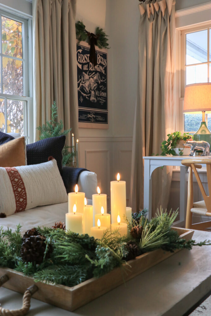 Christmas Den. Coastal Niece Christmas Holiday Housewalk. Jennifer O'Brien City Farmhouse.