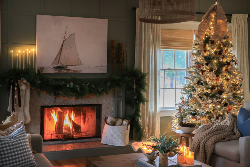 Coastal Niece Christmas Holiday Housewalk. Jennifer O'Brien City Farmhouse.