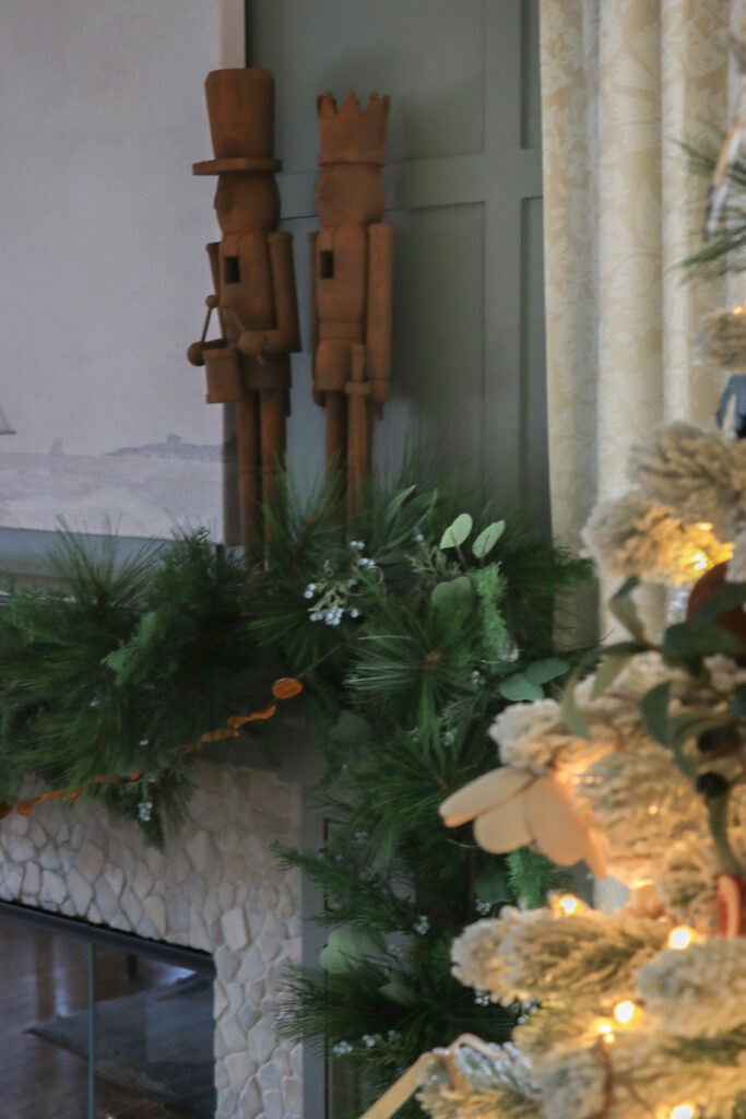 Aged DIY nutcrackers. Coastal Niece Christmas Holiday Housewalk. Jennifer O'Brien City Farmhouse.