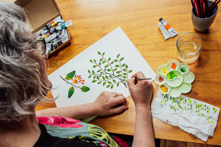 Helene Hall of Heysmartypants painting in her Whanganui studio