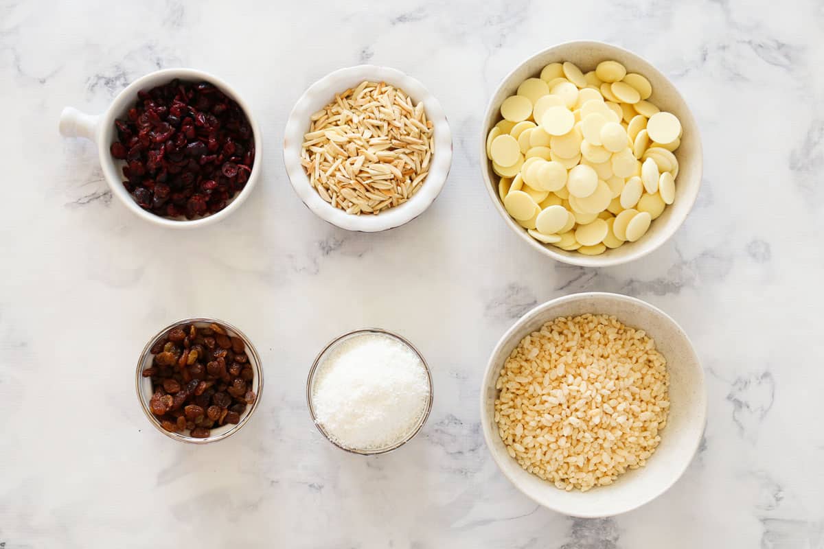 The ingredients needed for White Christmas slice.