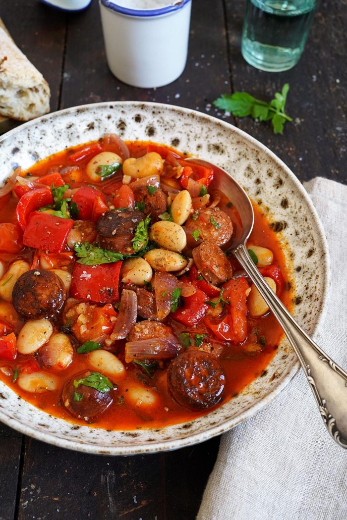 Suppe mit Chorizo & weißen Riesenbohnen | Bake to the roots