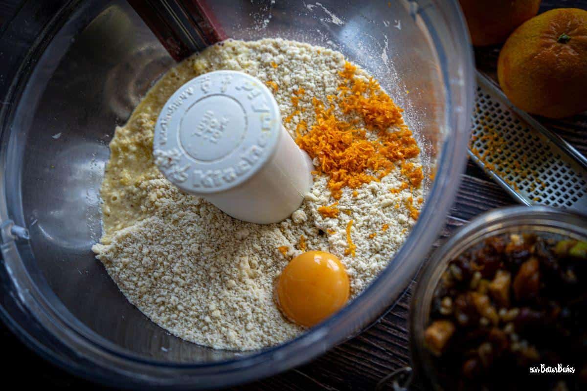 egg, orange juice and orange juice added to pastry mixture
