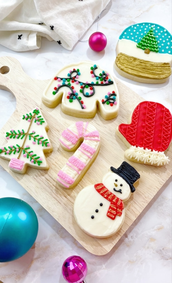 decorated christmas cookies
