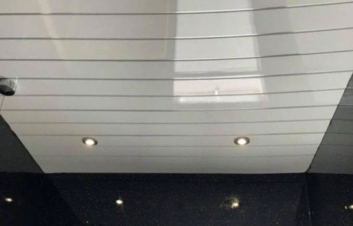 Pros and Cons of Painting for PVC Ceilings