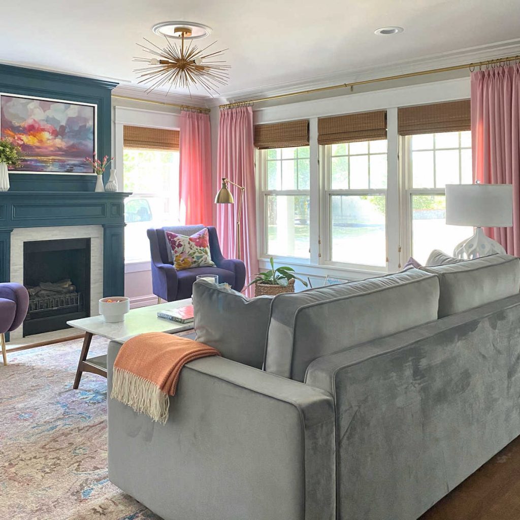 A Pink Wallpapered Walk-In Closet? Yes, Please!