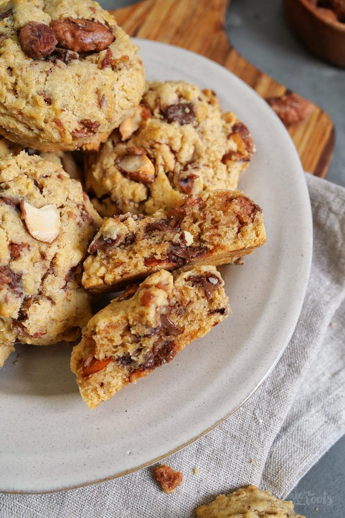Candied Almonds & Chocolate Nougat Cookies