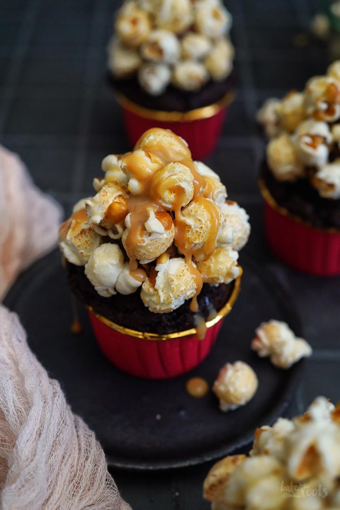 Chocolate Caramel Popcorn Cupcakes | Bake to the roots