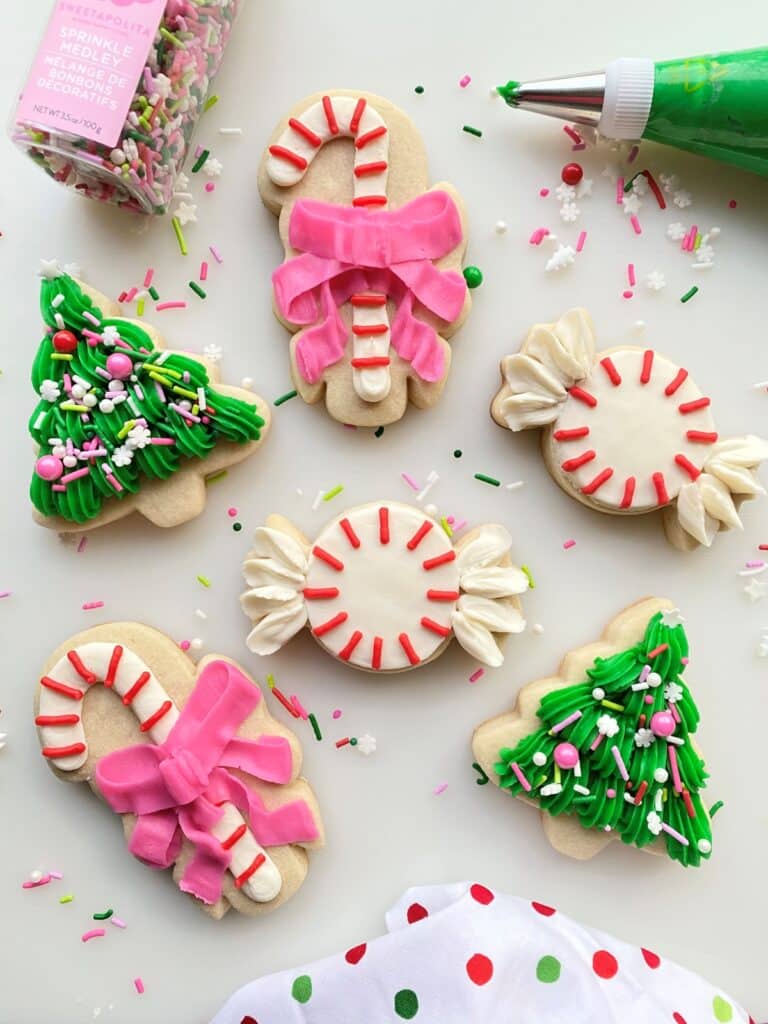 Peppermint Christmas Cookies | Buttercream Parties