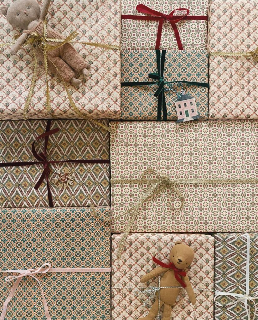 Vintage Gift Wrap | Lark & Linen Interior Design and Lifestyle Blog